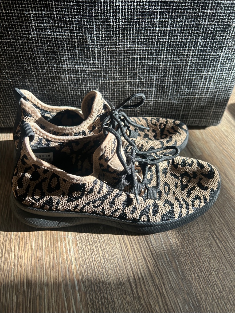 Leopard Print Knit Lace-Up Women's Sneakers - Tan/Black
